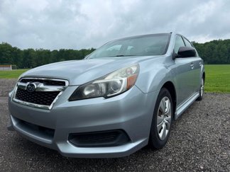 Used 2013 Subaru Legacy 2.5i image 1