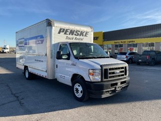 Used 2022 Ford E-350 and Econoline 350 Super Duty image 1