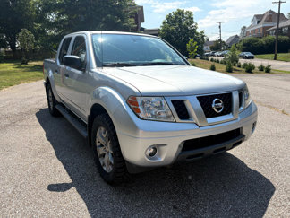 Used 2020 Nissan Frontier SV image 1
