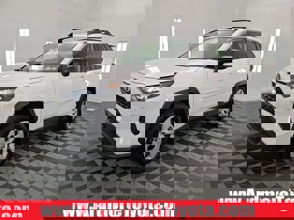 Used 2021 Toyota RAV4 LE image 1