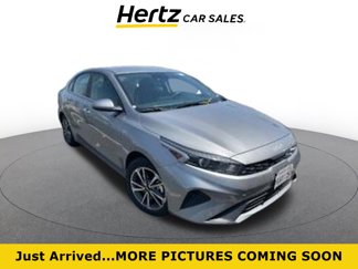 Used 2024 Kia Forte LXS image 1