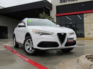 Used 2019 Alfa Romeo Stelvio image 1