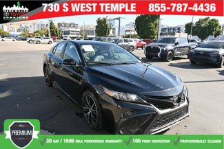 Used 2024 Toyota Camry SE image 1