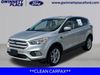 Used 2019 Ford Escape SE image 1