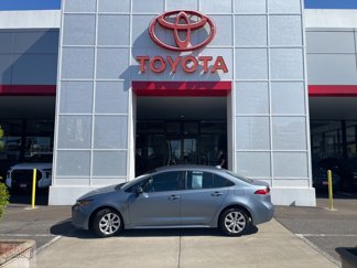 Used 2021 Toyota Corolla LE image 1