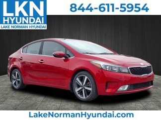 Used 2018 Kia Forte EX image 1