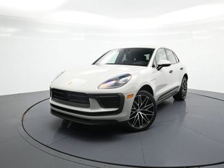 Certified 2024 Porsche Macan image 1