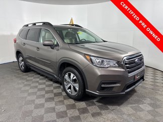 Used 2022 Subaru Ascent Premium w/ Convenience Package image 1