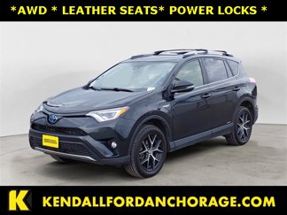 Used 2018 Toyota RAV4 SE image 1