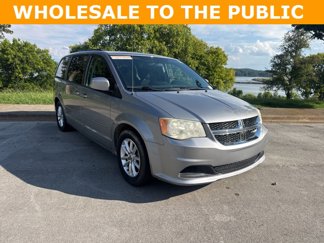 Used 2014 Dodge Grand Caravan SXT image 1