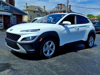 Used 2022 Hyundai Kona SEL w/ Convenience Package image 1