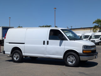 Used 2017 Chevrolet Express 2500 image 1