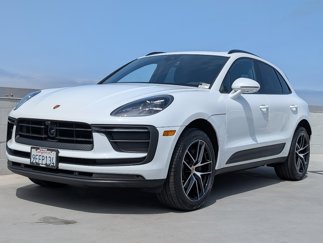 Certified 2023 Porsche Macan image 1