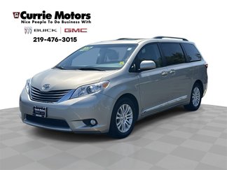Used 2017 Toyota Sienna XLE w/ XLE Navigation Package image 1