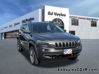 Used 2021 Jeep Cherokee Trailhawk w/ Trailer Tow Group image 1