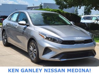 Used 2023 Kia Forte LXS w/ LXS Technology Package image 1