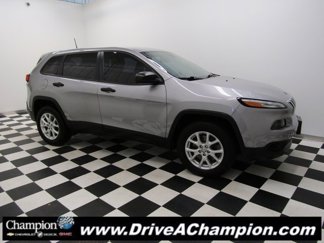 Used 2017 Jeep Cherokee Sport image 1