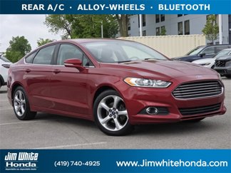 Used 2014 Ford Fusion SE image 1