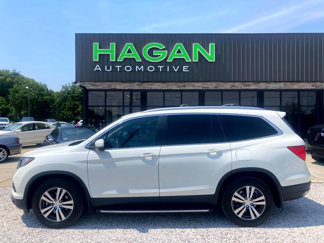 Used 2017 Honda Pilot EX image 1