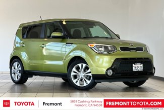 Used 2016 Kia Soul + image 1