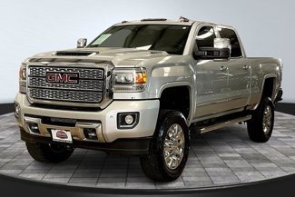 Used 2018 GMC Sierra 2500 Denali w/ Duramax Plus Package image 1