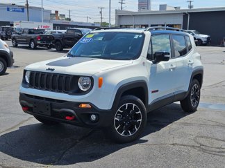 Used 2023 Jeep Renegade Trailhawk w/ Trailhawk Elite Group image 1