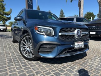 Used 2020 Mercedes-Benz GLB 250 w/ AMG Line image 1