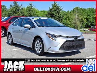 Certified 2022 Toyota Corolla LE image 1