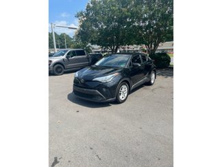 Used 2020 Toyota C-HR LE image 1