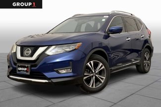 Used 2017 Nissan Rogue SL w/ SL Premium Package image 1