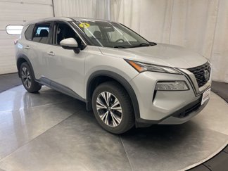Used 2021 Nissan Rogue SV image 1