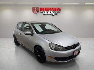 Used 2010 Volkswagen Golf 2-Door image 1