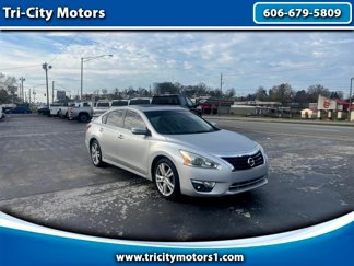 Used 2013 Nissan Altima 3.5 SV image 1