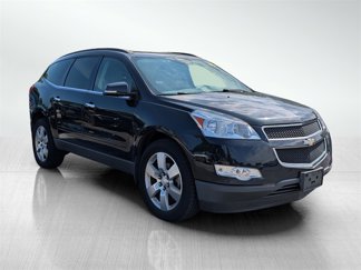 Used 2011 Chevrolet Traverse LT image 1
