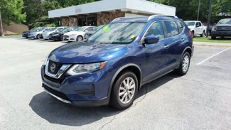 Used 2020 Nissan Rogue SV image 1