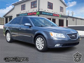 Used 2010 Hyundai Sonata Limited image 1