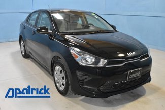 Used 2023 Kia Rio S image 1