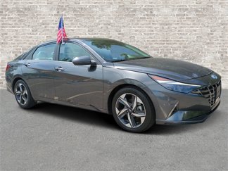 Used 2023 Hyundai Elantra Limited image 1