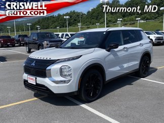 Used 2023 Mitsubishi Outlander SE Black Edition image 1