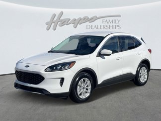 Used 2021 Ford Escape SE image 1