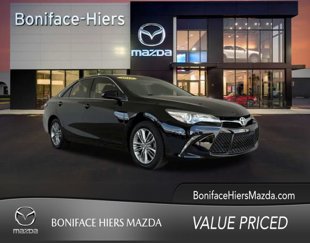 Used 2016 Toyota Camry SE image 1