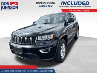 Used 2019 Jeep Grand Cherokee Laredo image 1