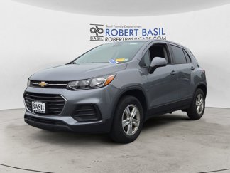 Used 2020 Chevrolet Trax LS image 1