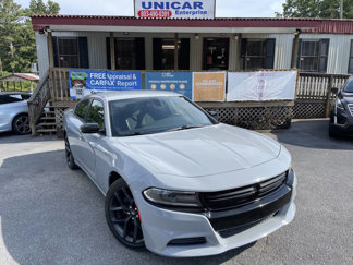 Used 2020 Dodge Charger SXT w/ Blacktop Package image 1