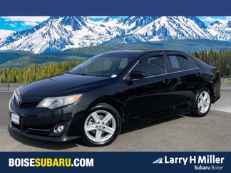 Used 2014 Toyota Camry L image 1