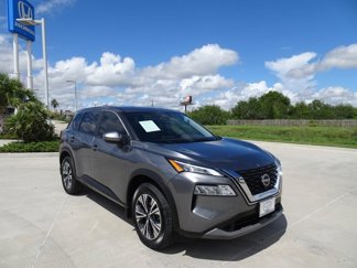 Used 2023 Nissan Rogue SV image 1