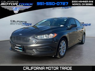 Used 2017 Ford Fusion SE image 1