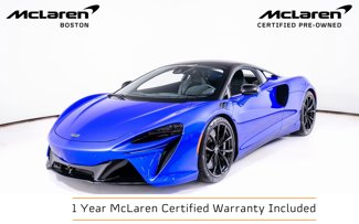 Used 2023 McLaren Artura image 1