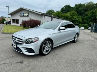 Used 2019 Mercedes-Benz E 300 4MATIC image 1