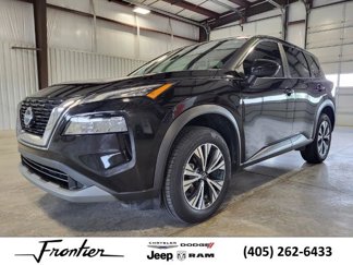 Used 2023 Nissan Rogue SV image 1